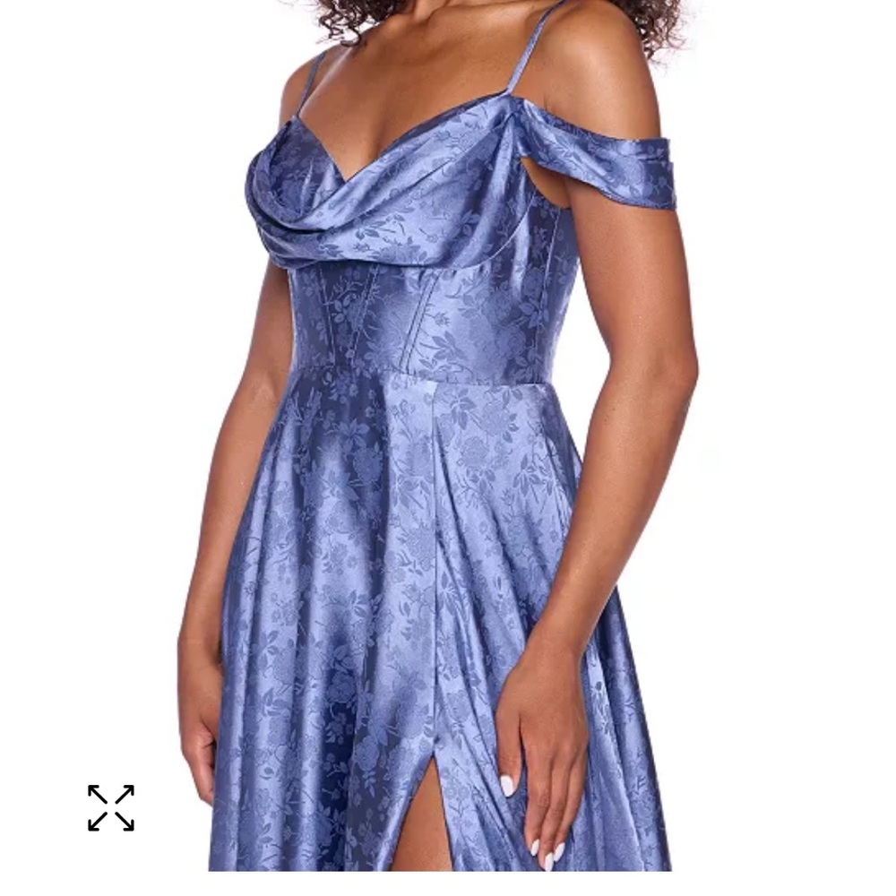 Sweetheart-Neck Jacquard Gown Blue Floral Print Off the Shoulder with POCKETS